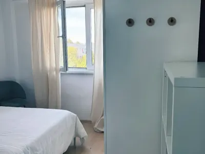 apartament vanzare cumparare Sector 6 București dormitor pat